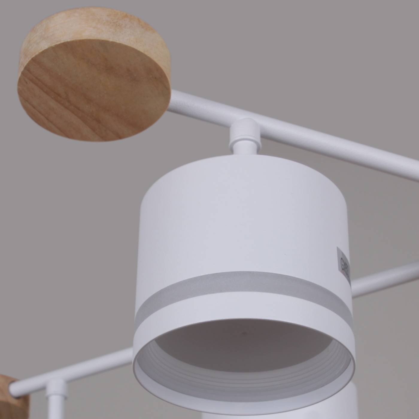 Потолочная люстра Reluce 78730-0.3-08 GX53 WH+WOOD