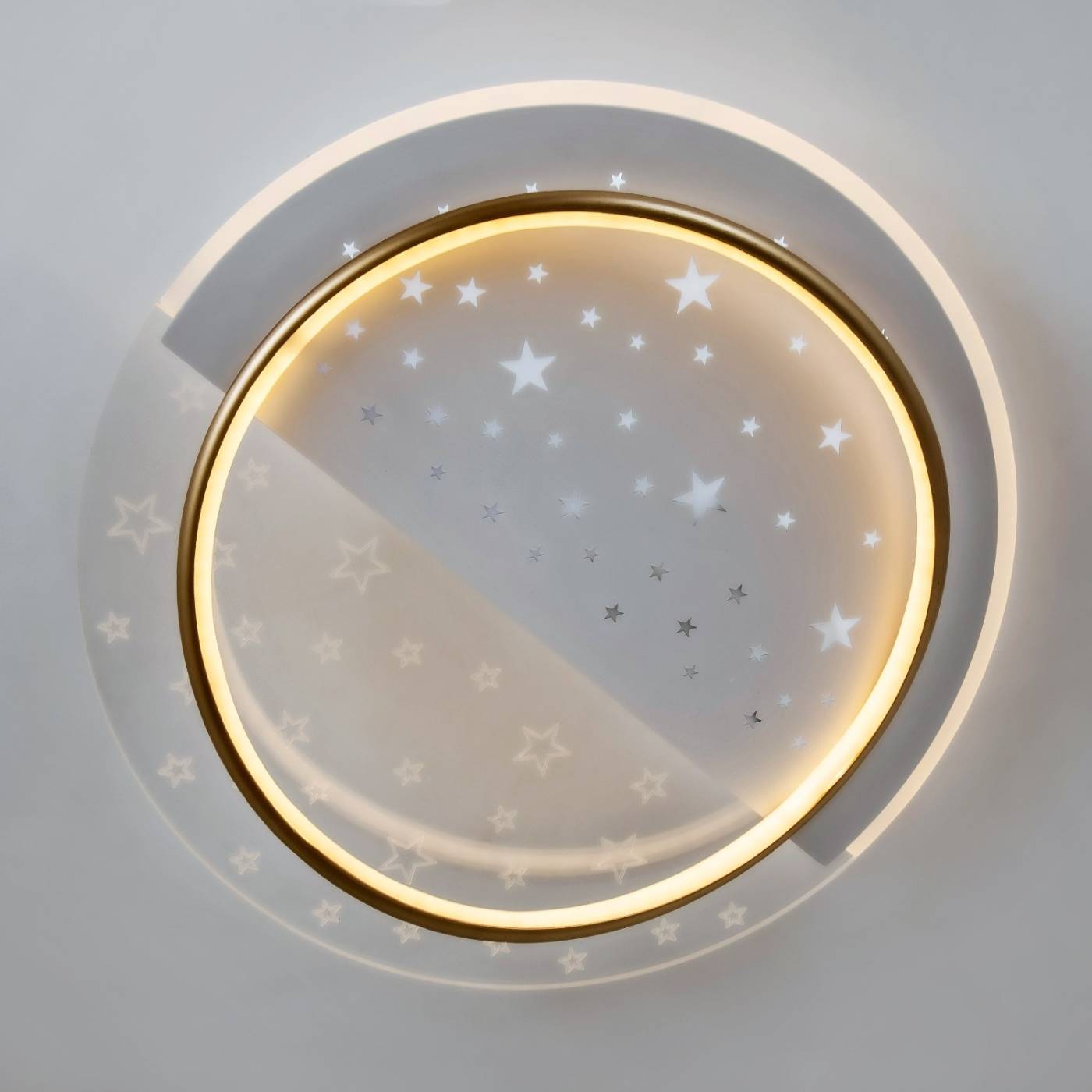 L1036-480 GD Потолочная люстра L LED4U L1036-480 GD