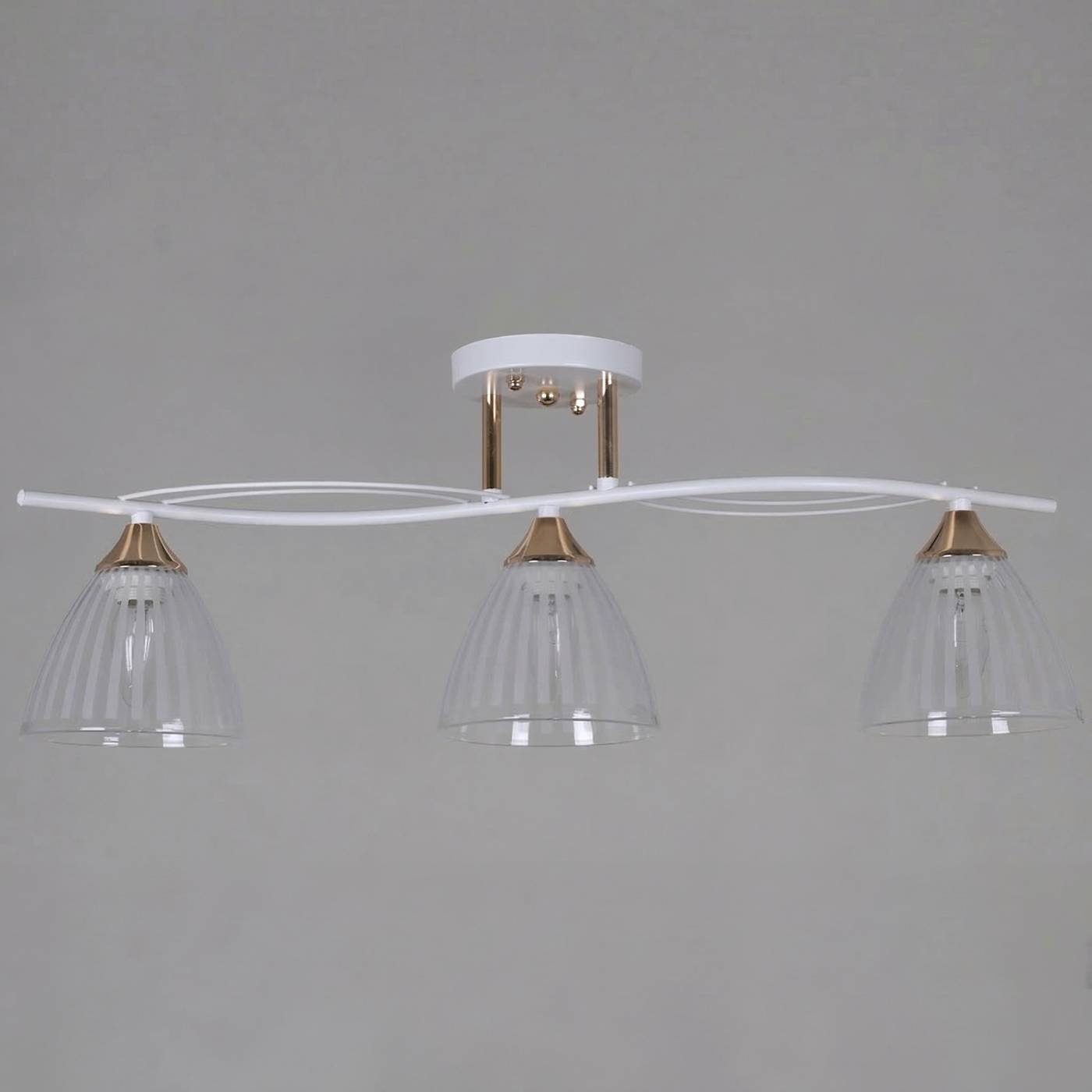 Потолочная люстра Reluce 73460-0.3-03 WH+FG