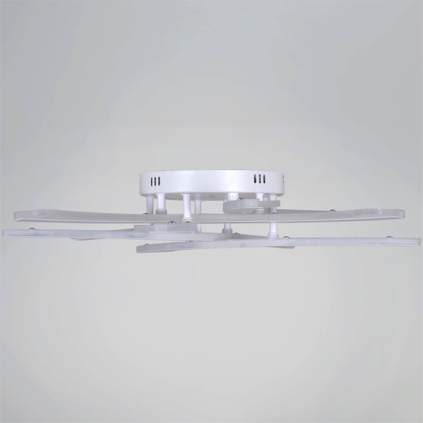 94090-0.3-05 WH Потолочная люстра Reluce 94090-0.3-05 WH