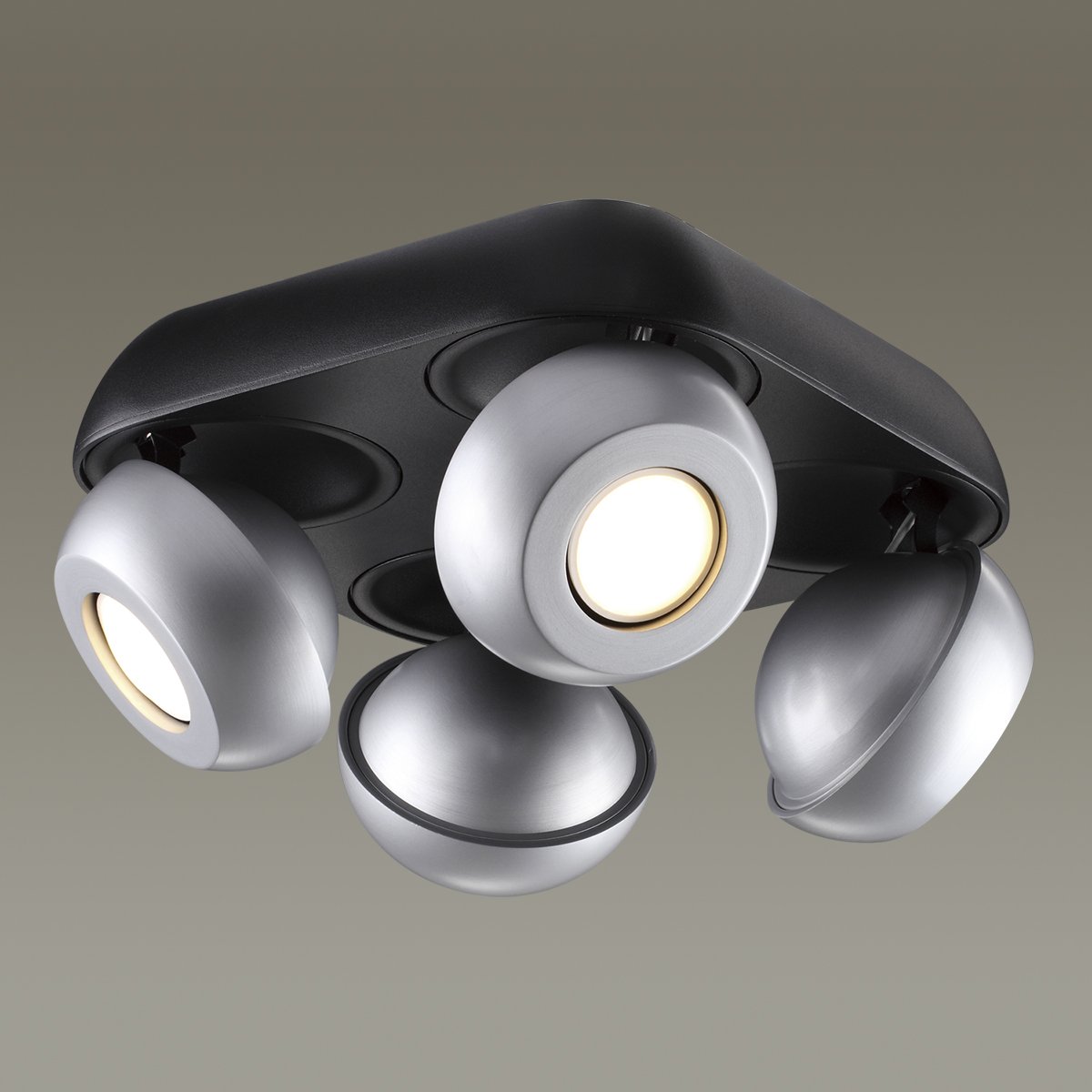 3492/4C Светильник спот Odeon Light Nerargo 3492/4C
