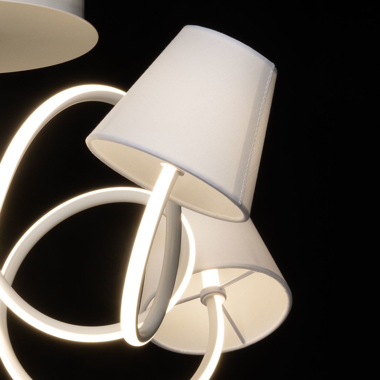 Потолочная люстра MW Light Аэлита 480012505