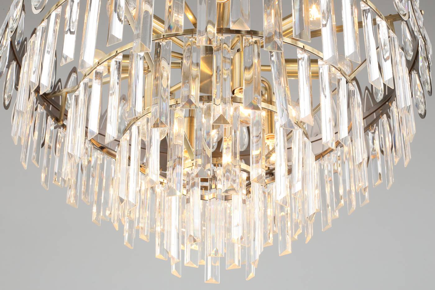 Подвесная хрустальная люстра Riposto Omnilux OML-71713-12