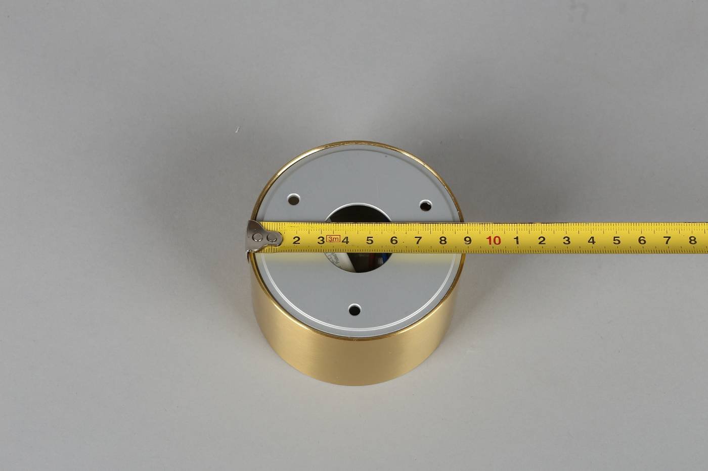OML-103329-06 Накладной светильник Omnilux Abano OML-103329-06