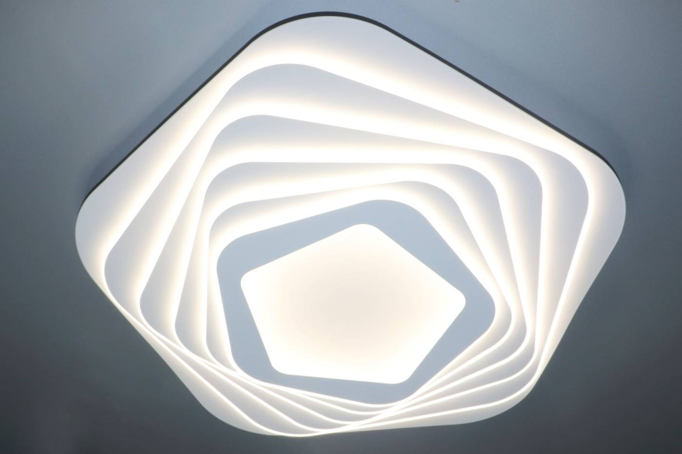 81039/8C Потолочная светодиодная люстра LED Natali Kovaltseva 81039/8C