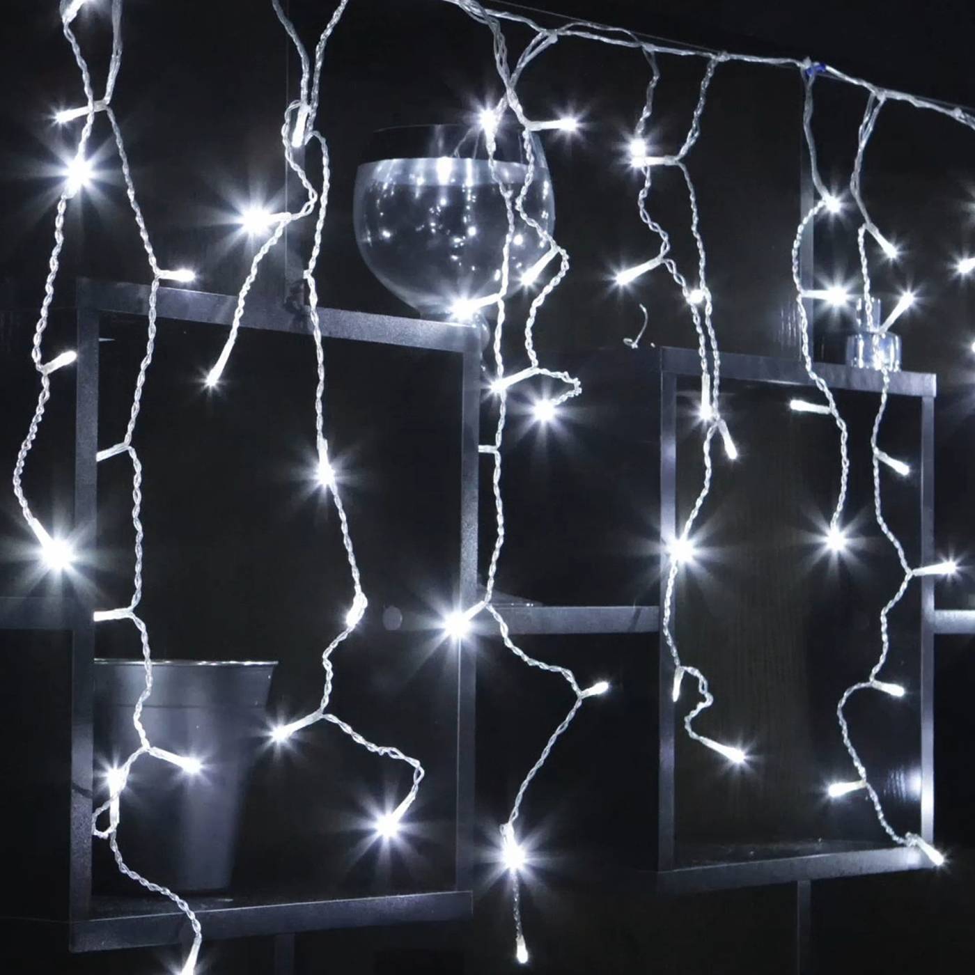 Бахрома светодиодная со статическим свечением, 6м Uniel ULD-B6007-200/STK WHITE IP44