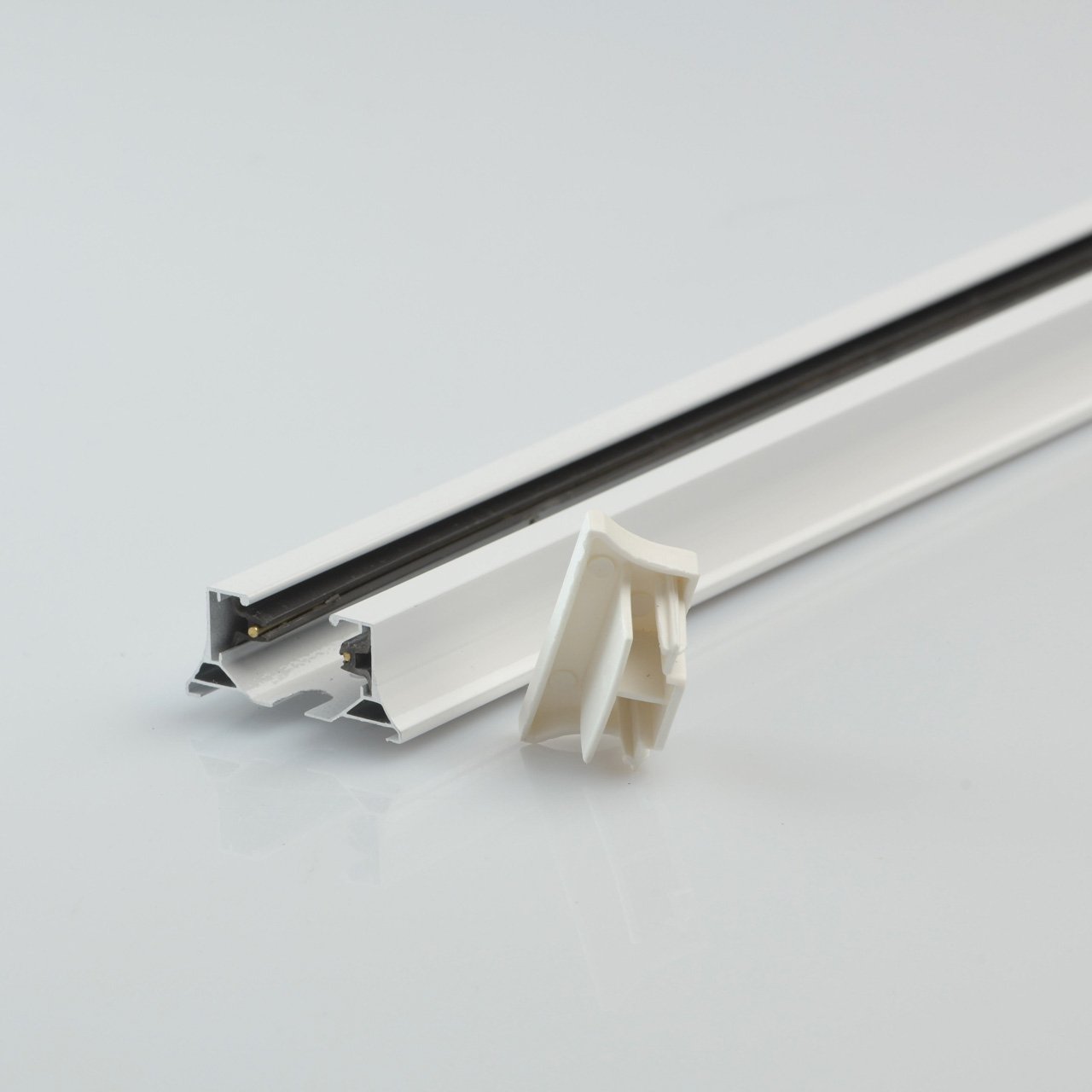 Шинопровод De Markt Трек-система TR 2*2M WT