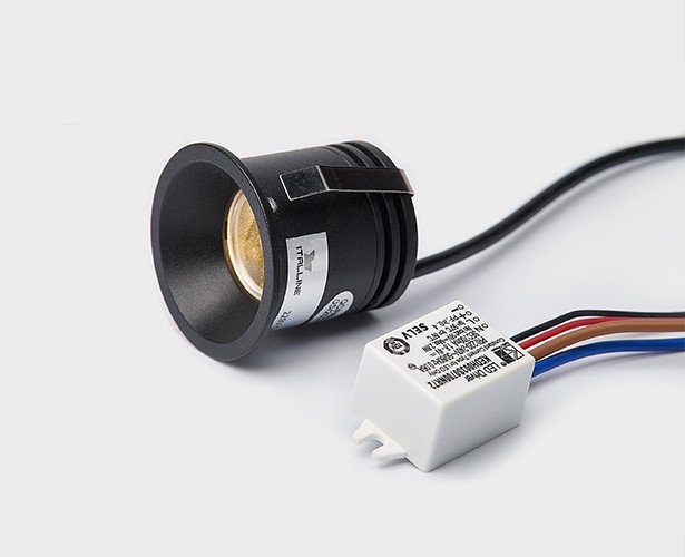 DL 3027 black Встраиваемый светильник Italline DL3027 DL 3027 black