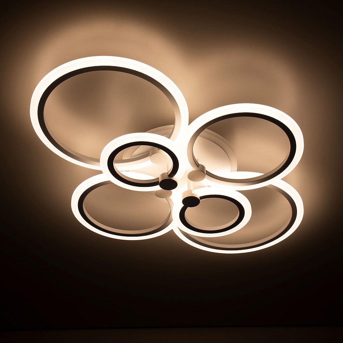 CL237B160E Потолочная люстра Citilux Сента CL237B160E