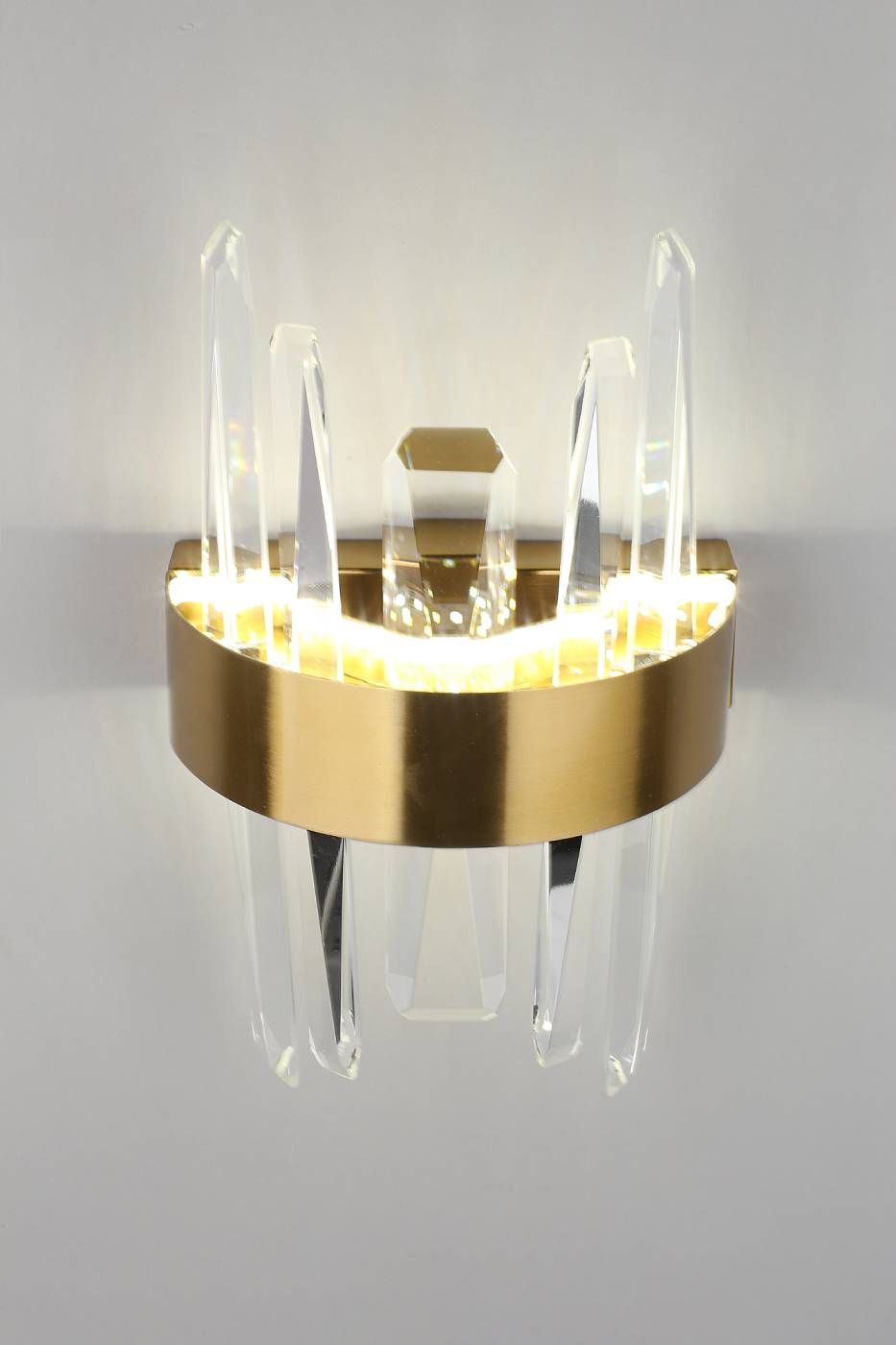 Настенное бра Aployt Leon APL.028.01.25