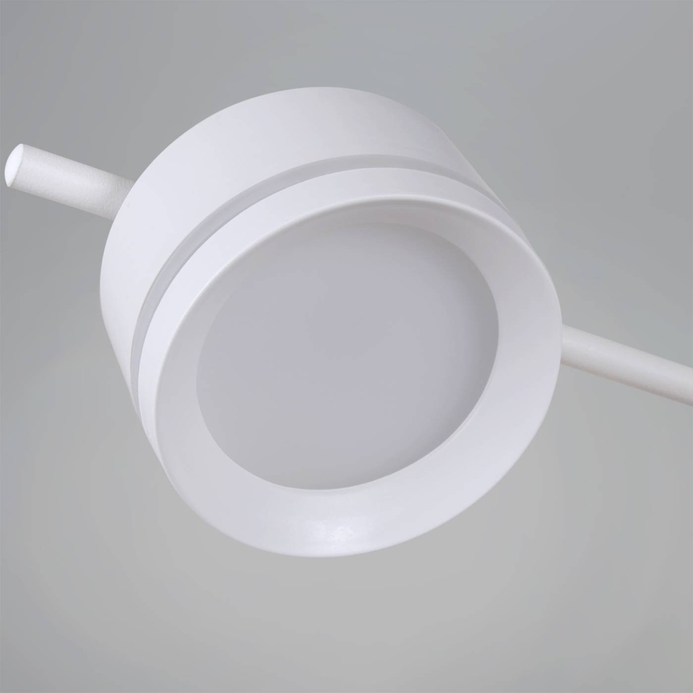 Потолочная люстра Reluce 10590-0.3-10 White