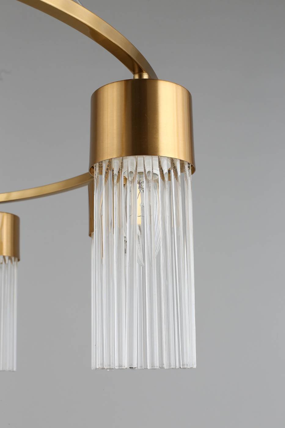 Подвесная люстра Omnilux Cesana OML-67103-08