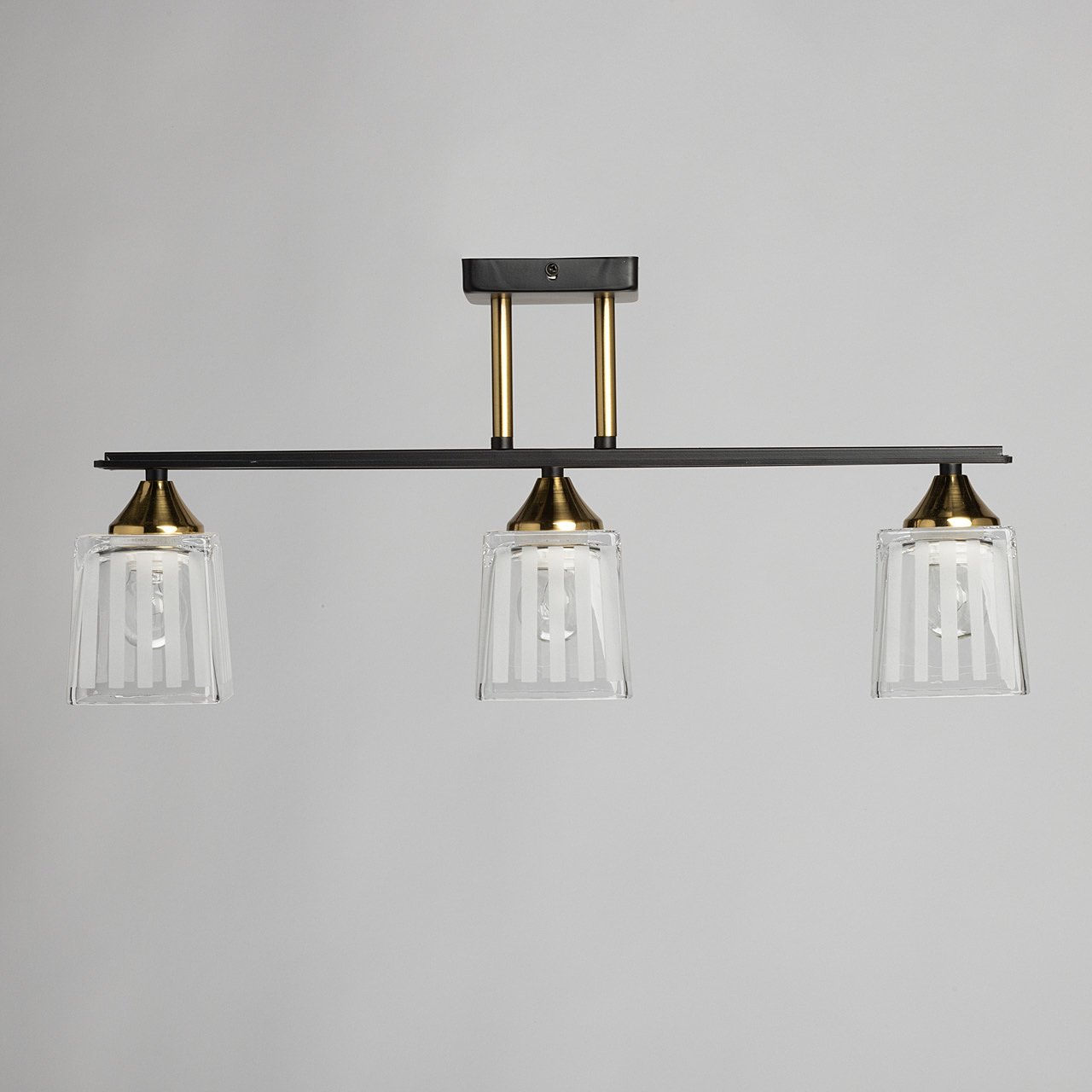 Потолочная люстра De Markt Тетро 118010203