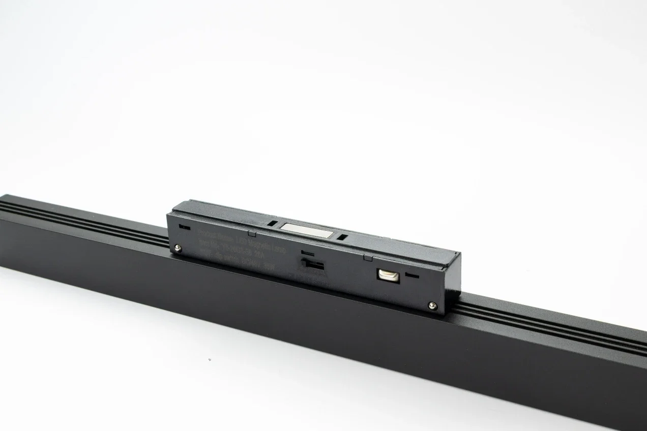 Трековый светильник Fly-Fi ЛЭД-ПРОФИ FF-S-DT-650