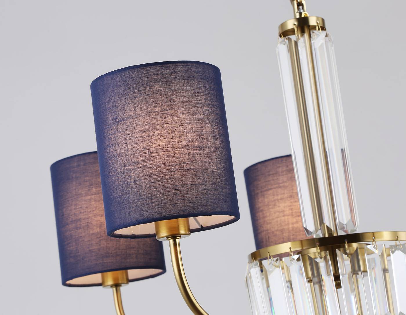 Подвесная люстра Ambrella Classic LH71271