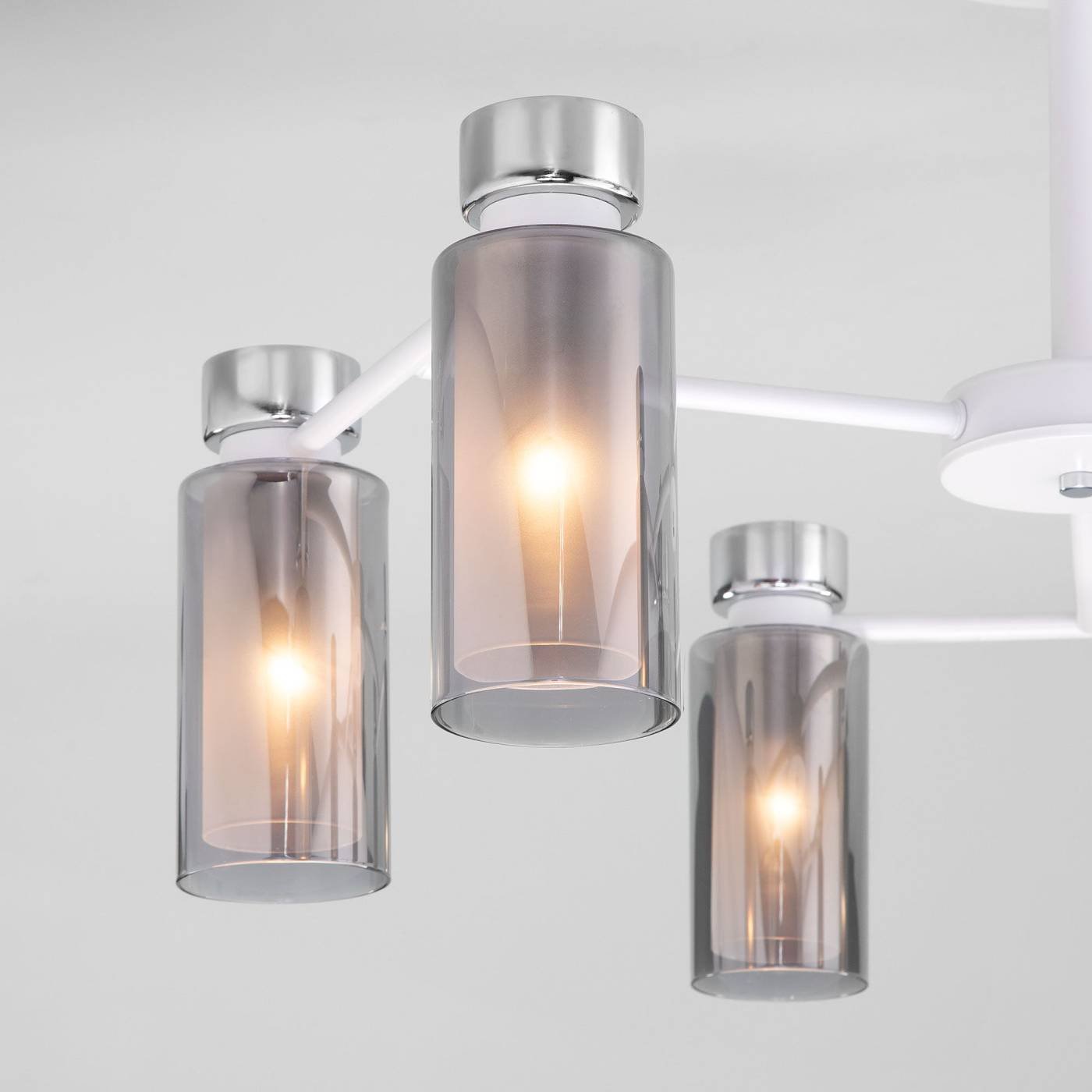 70115/6 белый Потолочная люстра Eurosvet Amado 70115/6 белый