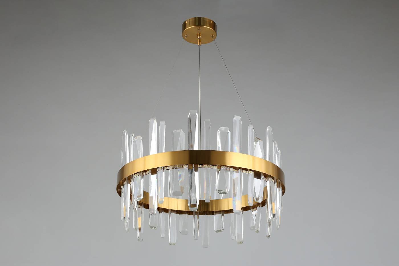 Подвесная люстра Aployt Leon APL.028.03.70