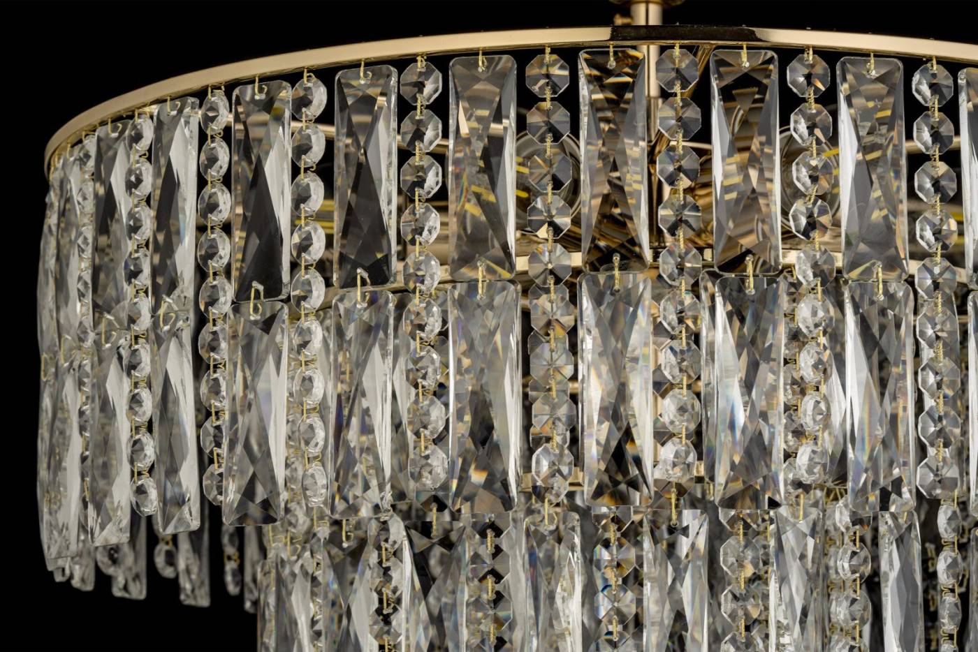 Deliceto E 1.5.46.100 G Потолочная люстра Arti Lampadari Deliceto Deliceto E 1.5.46.100 G