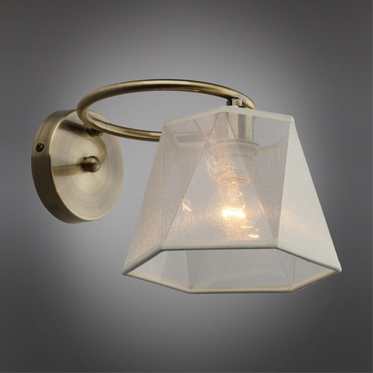 Настенное бра Omnilux Rapallo OML-65011-01