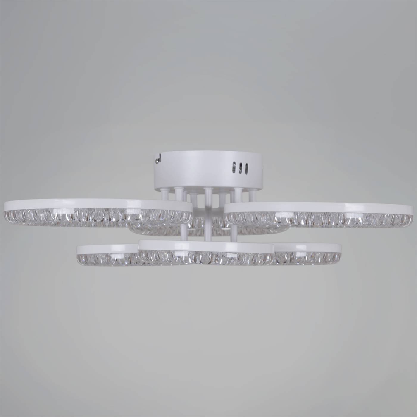 Потолочная люстра Reluce 09847-0.3-3+3A WH