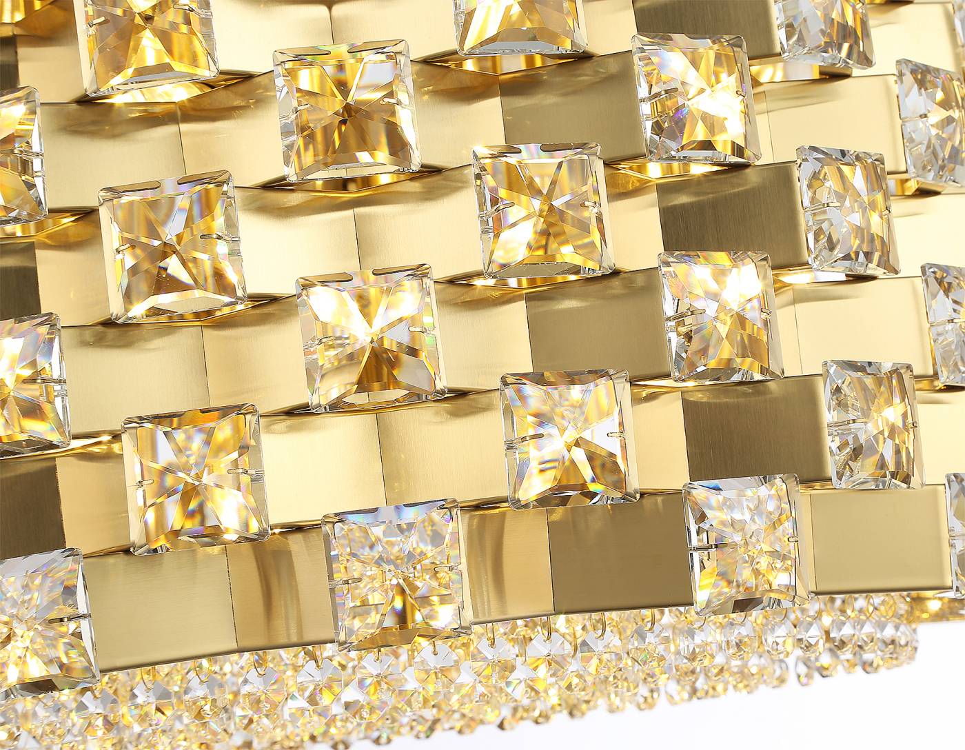 Подвесная люстра Ambrella Crystal LH41003