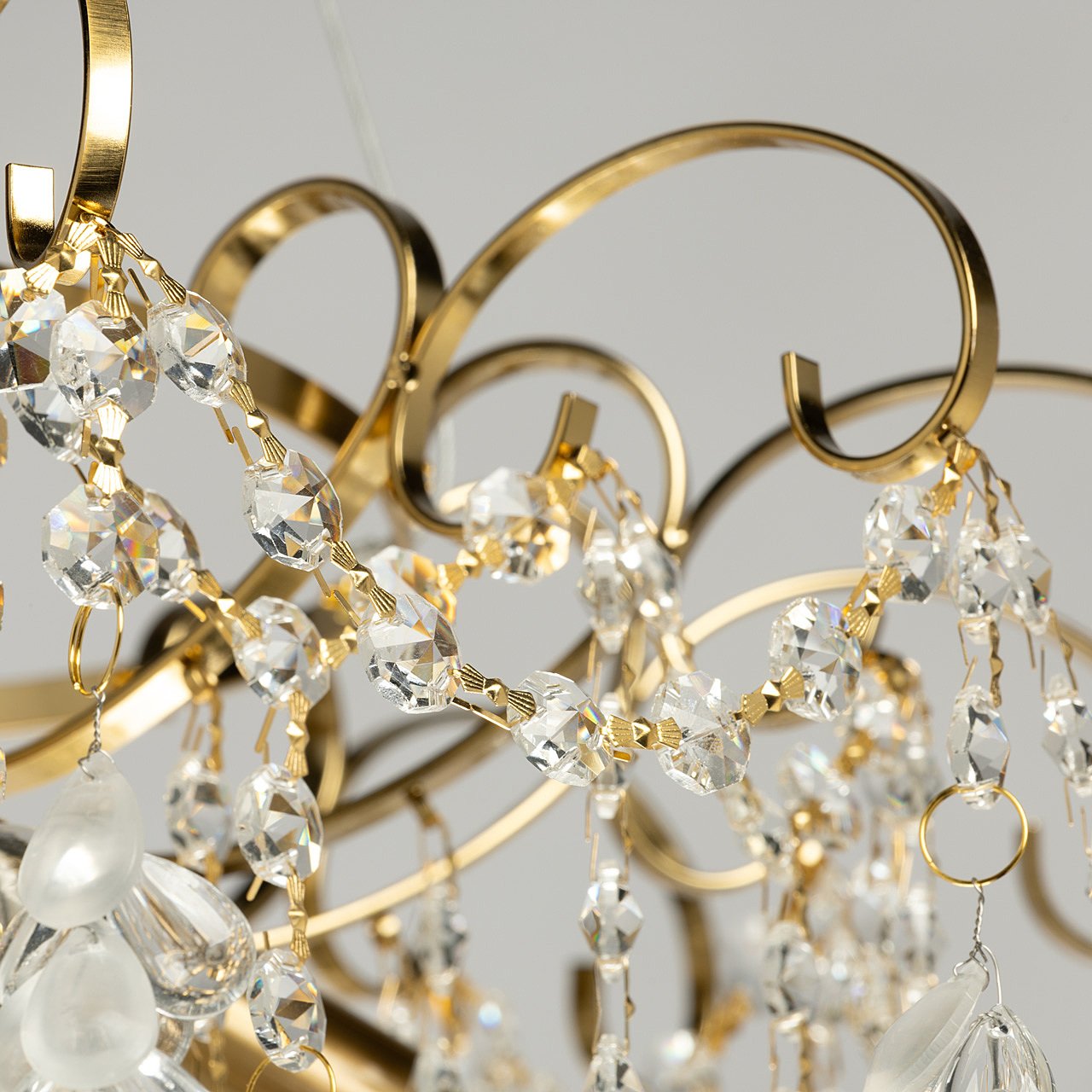 Подвесная люстра De Markt Бриз 230011606