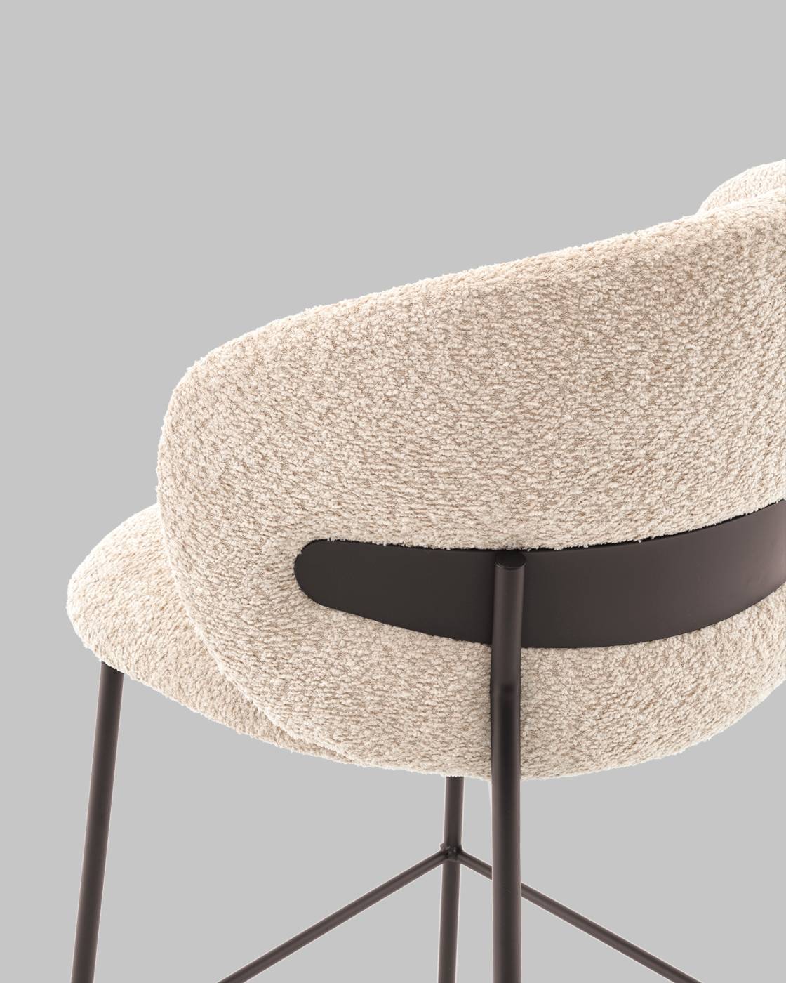 Полубарный стул Stool Group Блейз LV-109-S112-P-8019