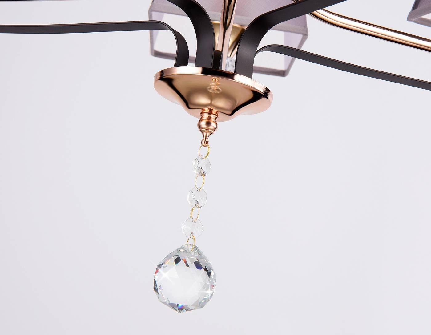 Подвесная люстра Ambrella Modern TR4616