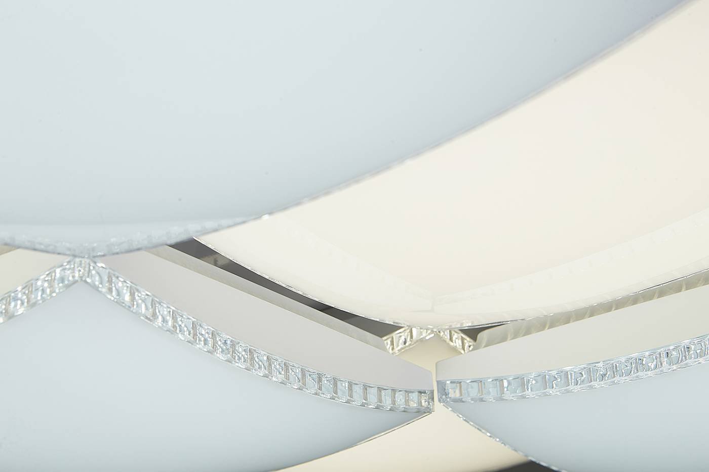 Потолочная люстра Escada Keys 10239/6LED