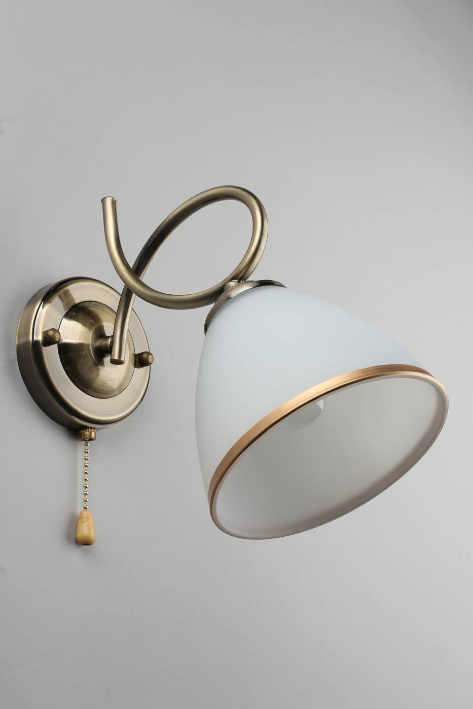 Настенное бра Omnilux Alimini OML-25301-01