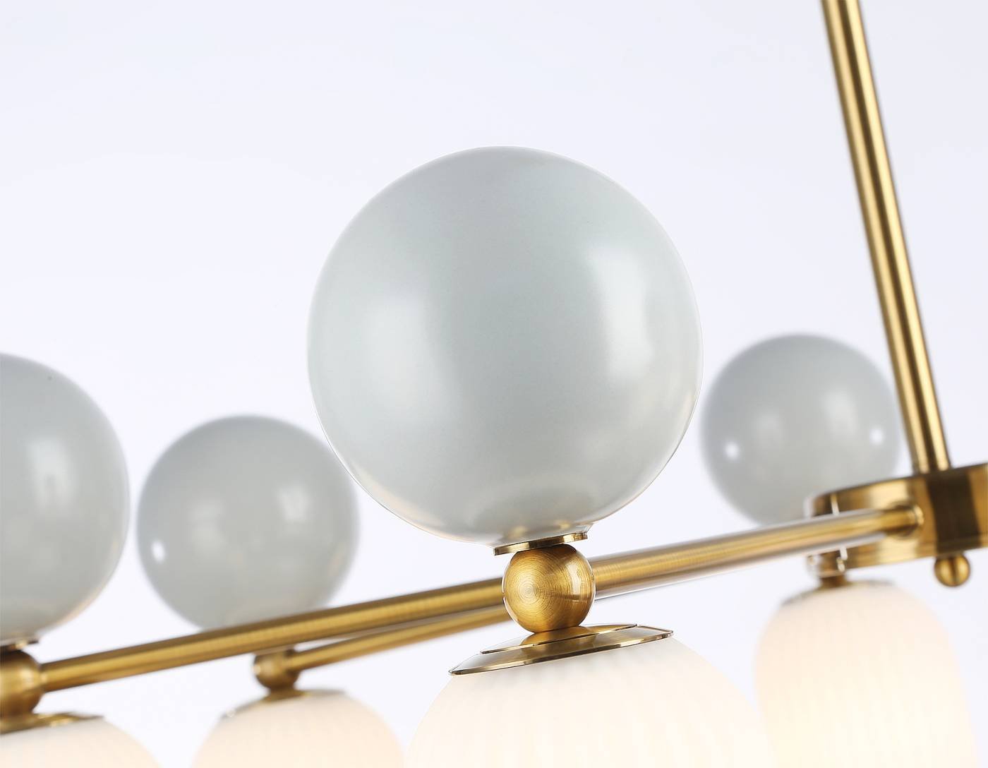 Люстра на штанге Ambrella Ceramo Modern LH53106