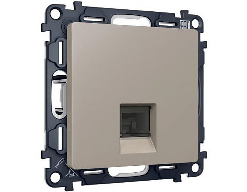 Розетка Ambrella Volt ALFA MA372005