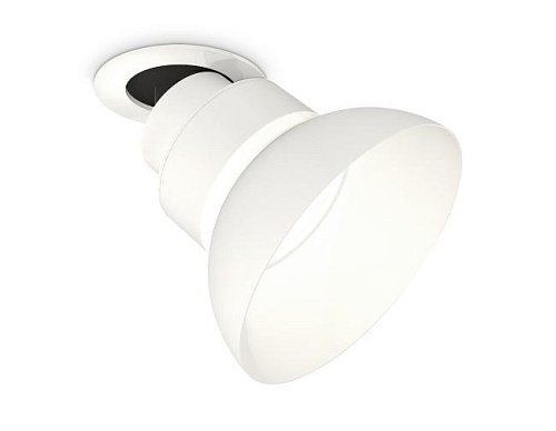 XM8101600 Встраиваемый светильник Ambrella Techno XM8101600