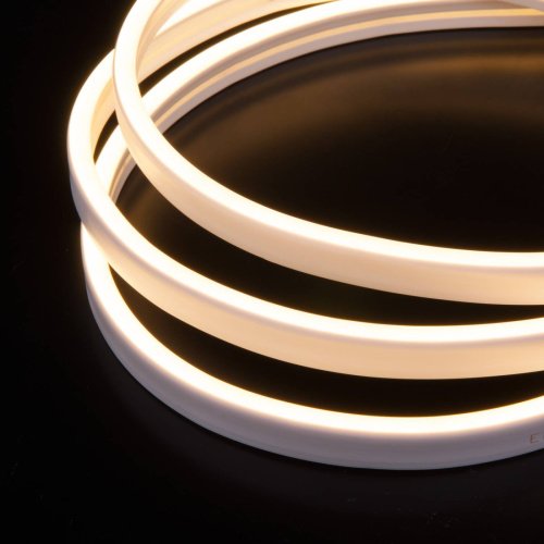 Светодиодный шнур Elektrostandard Гибкий неон 120Led 10W IP65 3300K с боковым свечением теплый белый, 5 м (24V 10W 120Led 2835 IP65) a056258