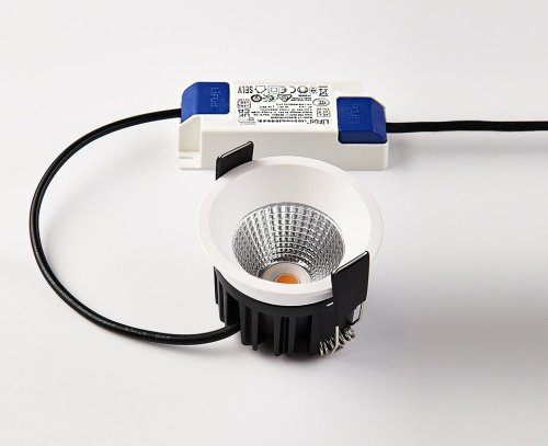 Встраиваемый светильник Italline IT08 IT08-8035 white 3000K