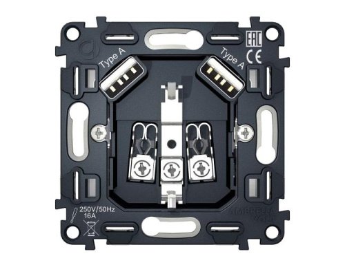 Розетка Ambrella Volt QUANT VM155