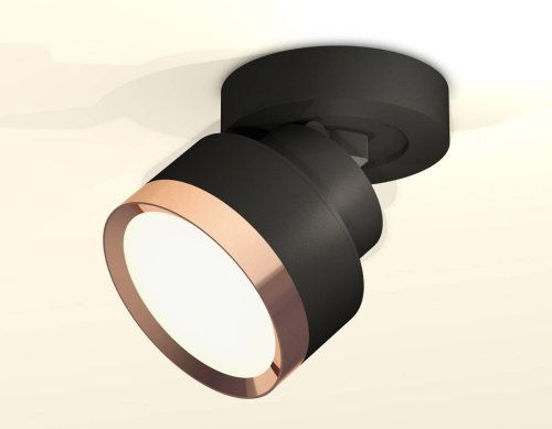 XM8102005 Накладной светильник Ambrella Techno XM8102005