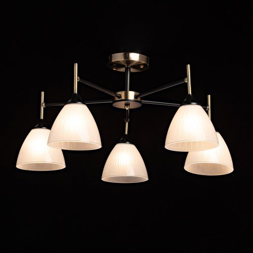 Потолочная люстра De Markt Дэла 116010405