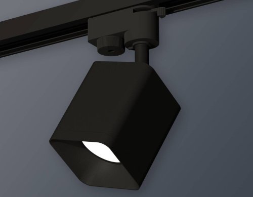 Трековый светильник Ambrella Track System XT7813001