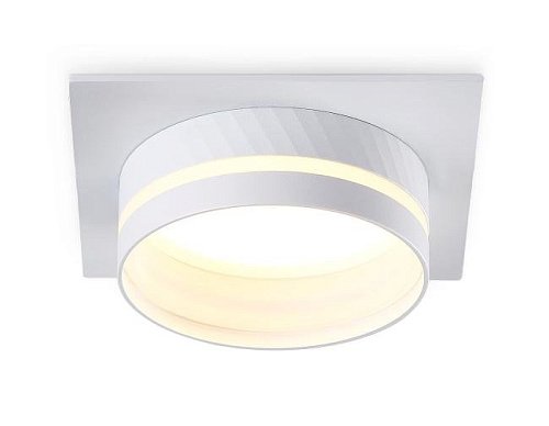 TN5221 Встраиваемый светильник Ambrella GX53 Acrylic tech TN5221