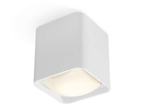 XS7840022 Накладной светильник Ambrella Techno XS7840022