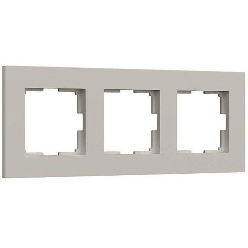 W0032917/ Рамка на 3 поста Slab (дымчатый софт) Рамка Werkel W0032917/ Рамка на 3 поста Slab (дымчатый софт)