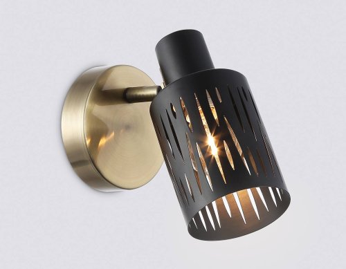 Светильник спот Ambrella Loft TR8667