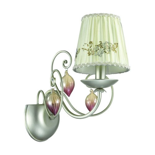 Настенное бра Odeon Light Adriana 3922/1W