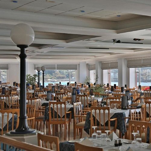 Уличный наземный светильник Fumagalli Globe 400 G40.163.000.AYE27