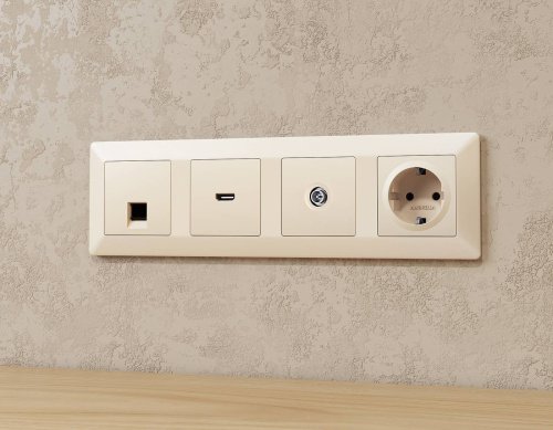 Розетка Ambrella Volt ALFA MA333005