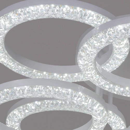 Потолочная люстра Reluce 67120-0.3-4+4C WH