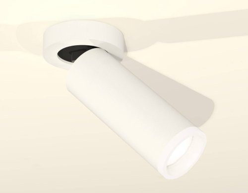 XM6342220 Накладной светильник Ambrella Techno XM6342220