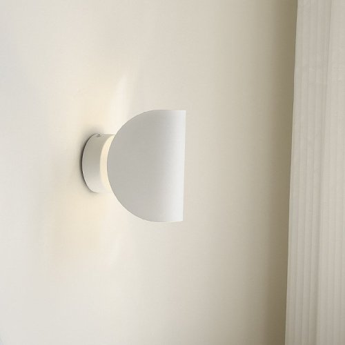 Настенный светильник LIGHTERA Santa LE240W-1W