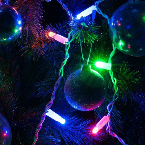 100-101 мульти с эффектом мерцания 3*0,6м IP65 Гирлянда-дождь Eurosvet 100-101 100-101 мульти с эффектом мерцания 3*0,6м IP65